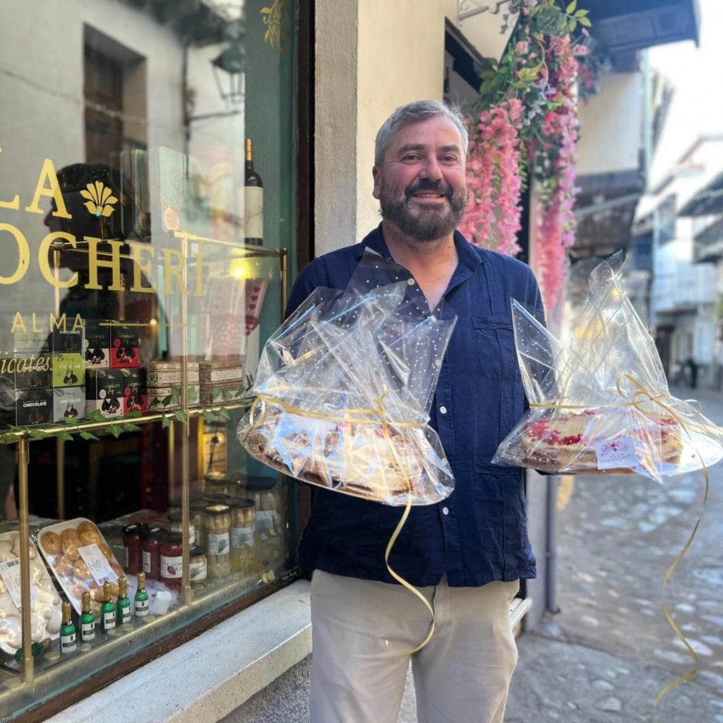 237a127d 706d 4526 a54a 3fb4ed6bce94